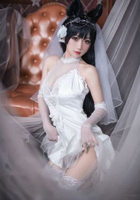 吃你胸前的两只小兔视频_BD国语免费高清观看
